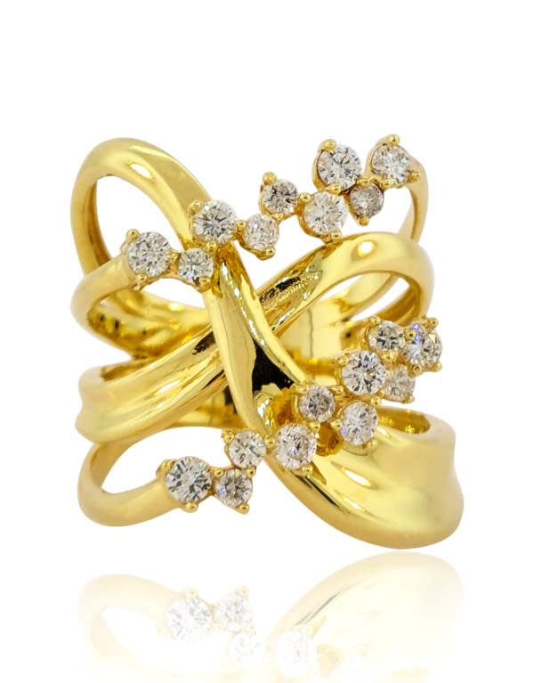 Anel em Fios de Ouro 18K Cravejados com Diamantes